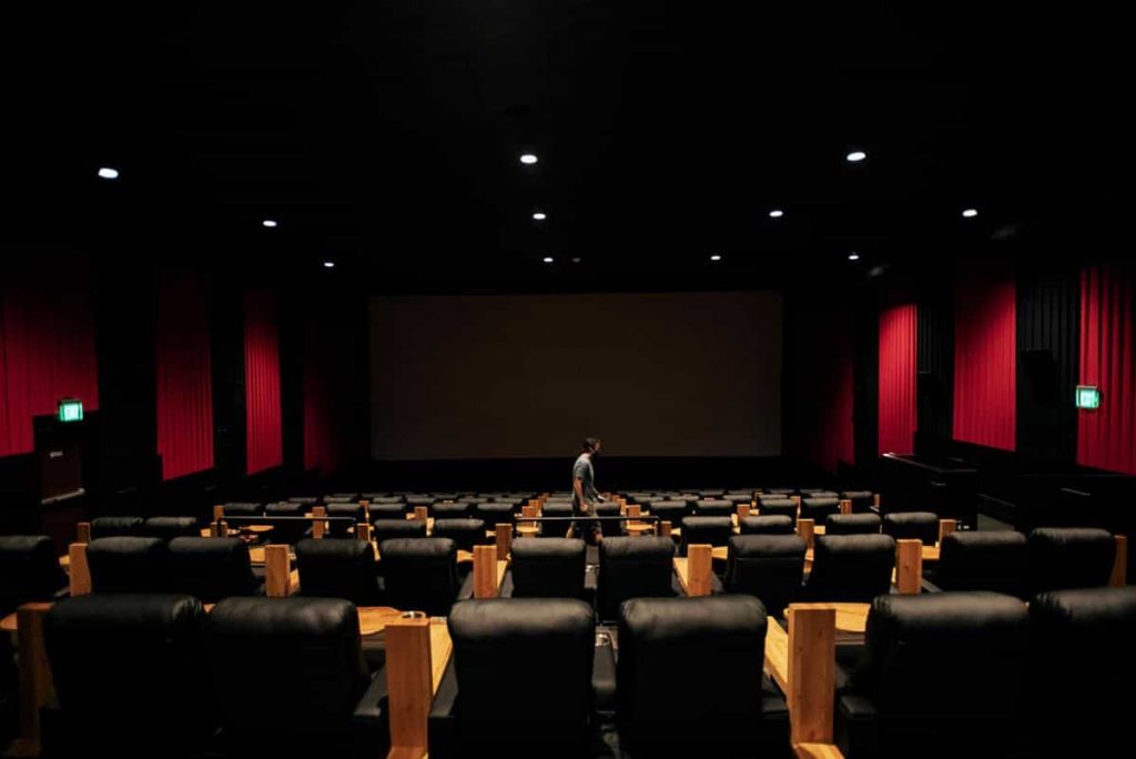 The large Theatre facilities of the accessible activities in Colorado; Roadhouse Cinemas