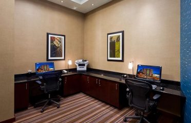 Embassy Suites by Hilton Denver Downtown / Convention Center