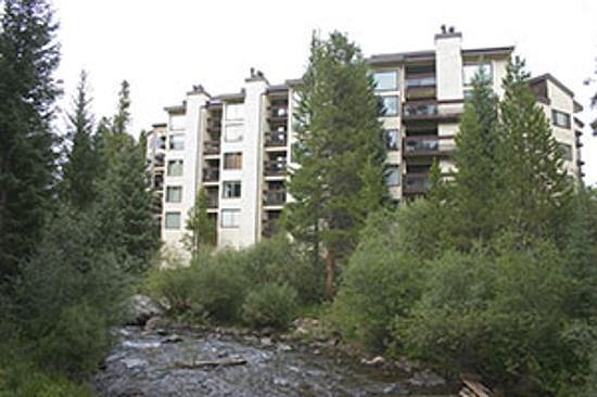 Powderhorn Condominiums by Ski Country Resorts